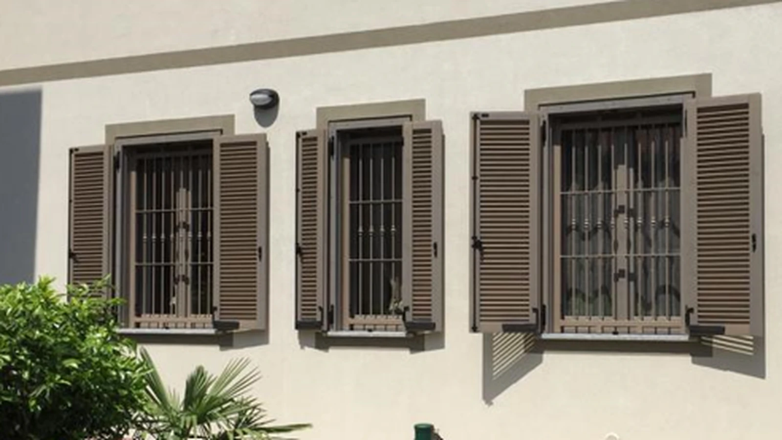 Finestre — Sicurezza Italia